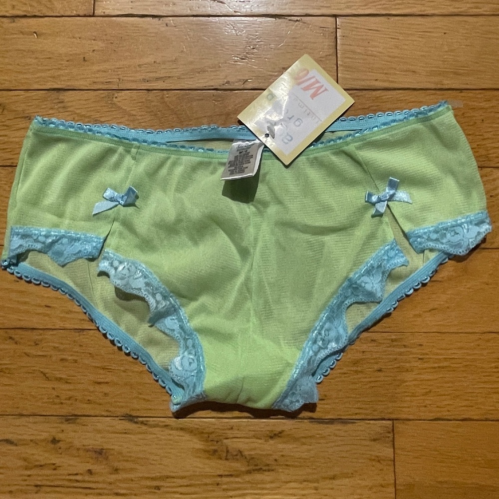 4 Pairs of Brand New Underwear